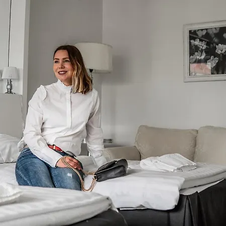 Hotel Alexander Mänttä Exteriör bild
